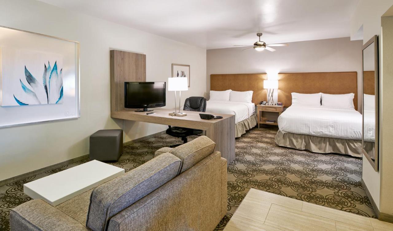 Holiday Inn Hotel & Suites Chihuahua By Ihg Exterior foto