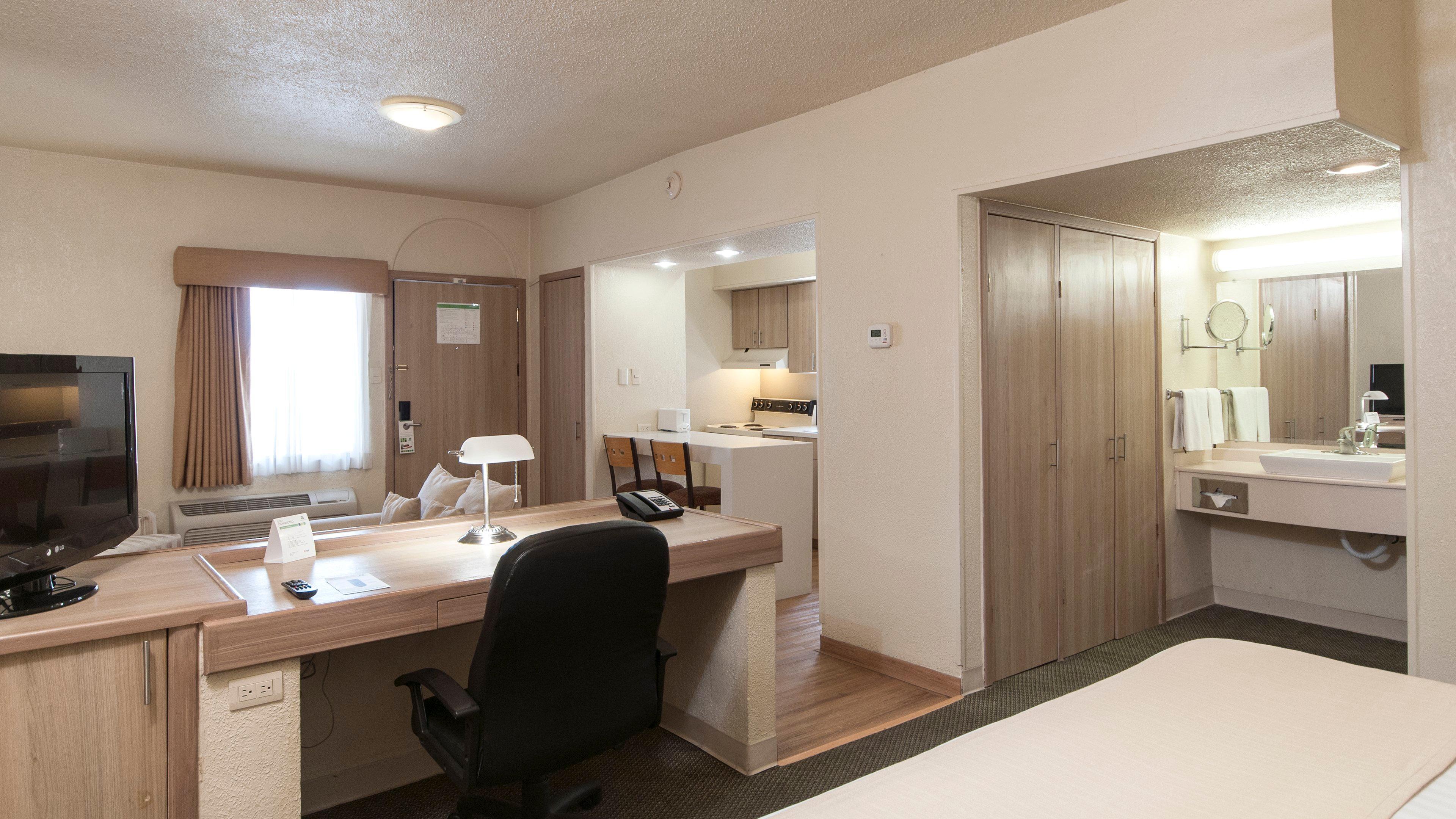 Holiday Inn Hotel & Suites Chihuahua By Ihg Exterior foto