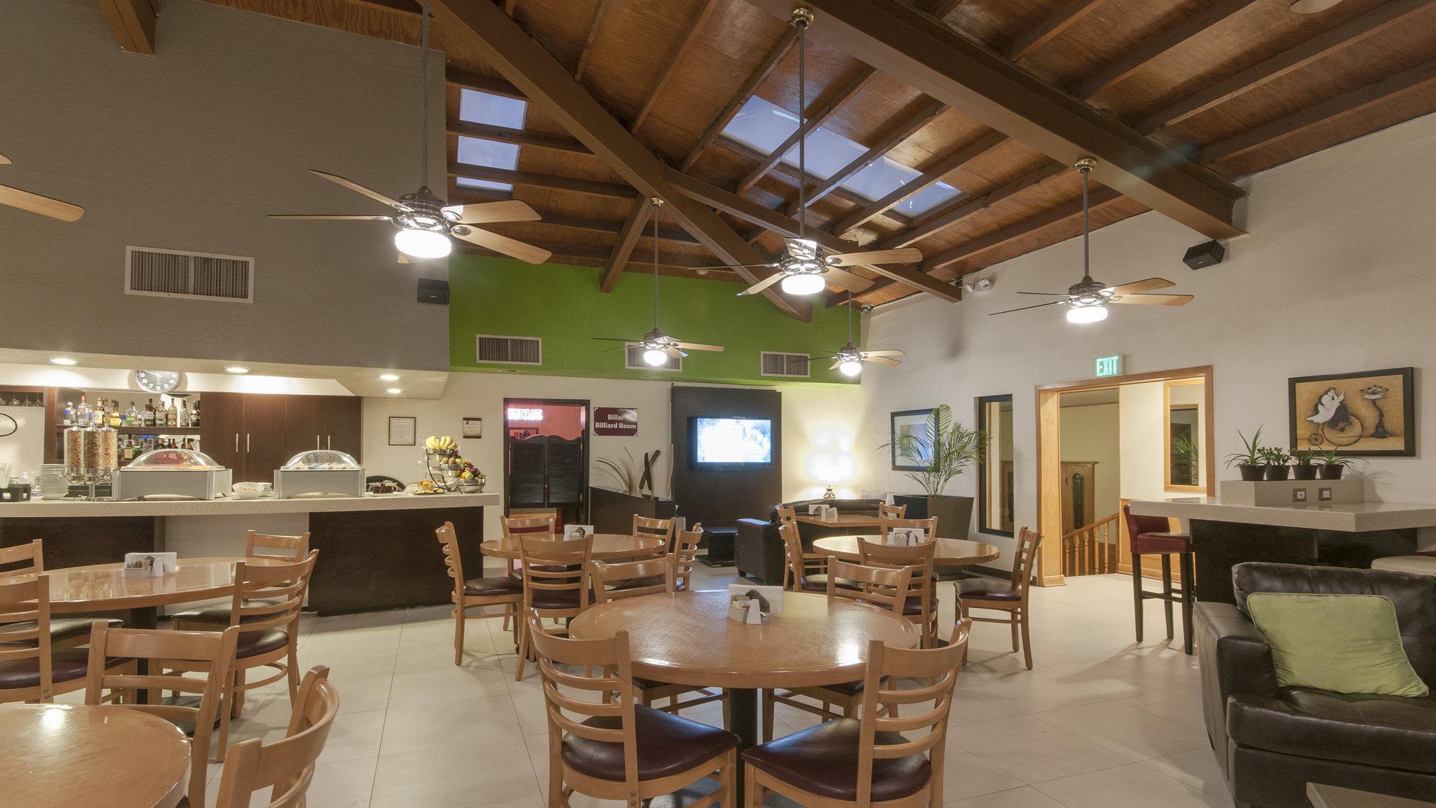 Holiday Inn Hotel & Suites Chihuahua By Ihg Exterior foto