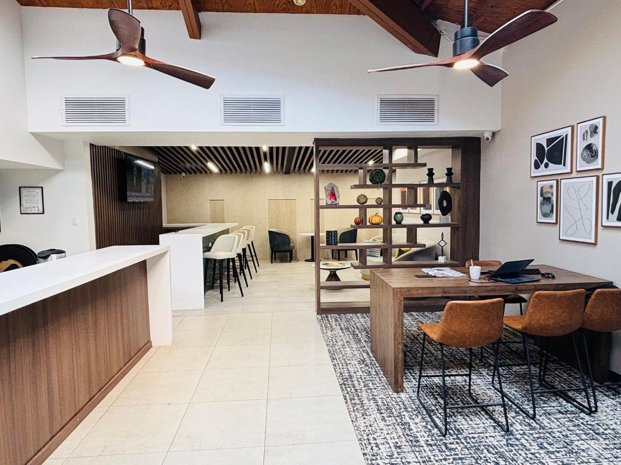 Holiday Inn Hotel & Suites Chihuahua By Ihg Exterior foto